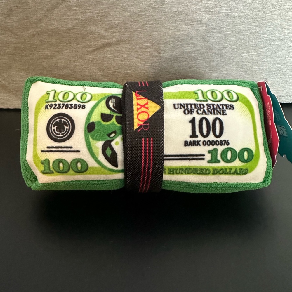 Bark Box Dog Toy Beagle Tender Dollar Bills Squeaker Crinkle Medium 20-50lbs NWT